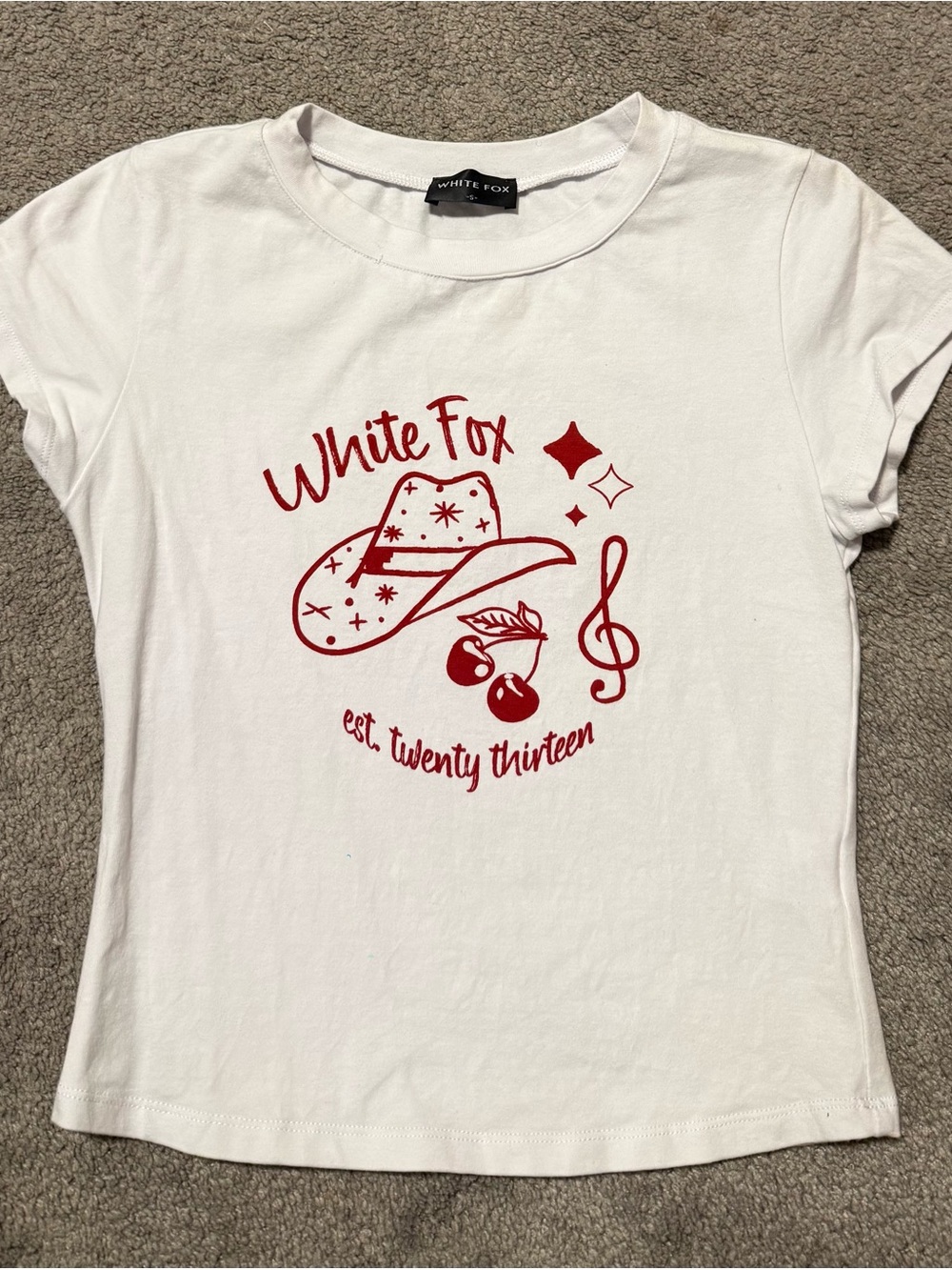 White fox White Graphic Tee